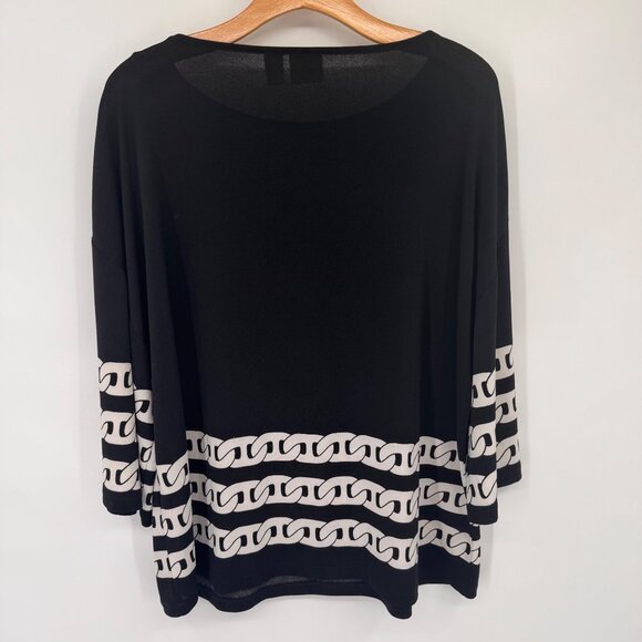 Chicos 2 Black knit Top  Gold Button Accents  Chain Print Hem Womens size Large - Picture 9 of 11